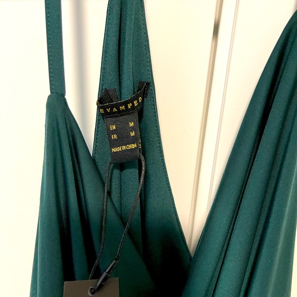 Slinky bottle green top. Brand new - Picture 3 of 4